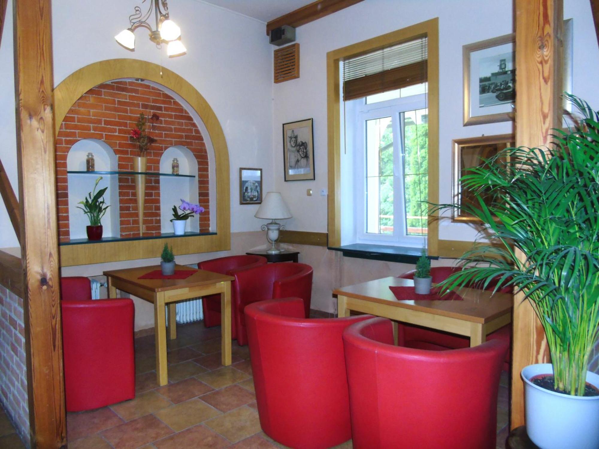 Toris Inn Тршинец Экстерьер фото